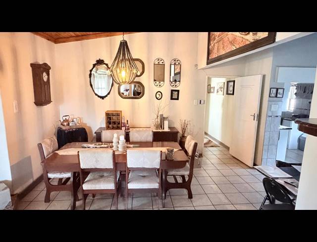 4 BEDROOM HOUSE FOR SALE IN MOREGLOED